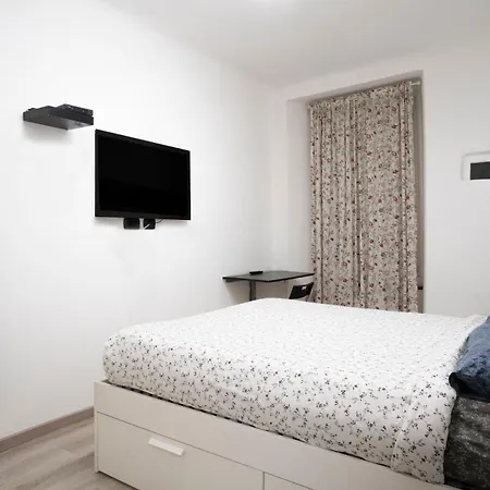 Διαμέρισμα Houseingenoacenter Parking