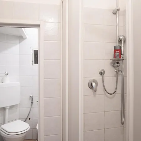 Appartement Houseingenoacenter Parking Genua